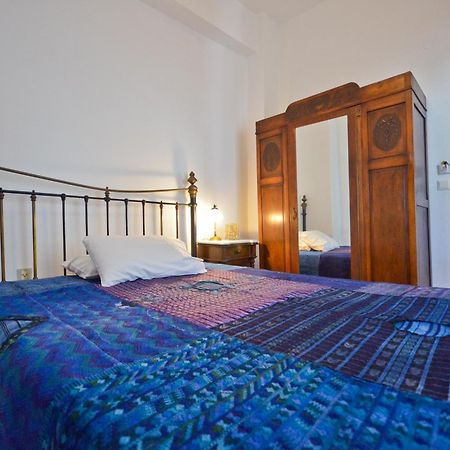 Venetiko Apartments Naxos City Экстерьер фото