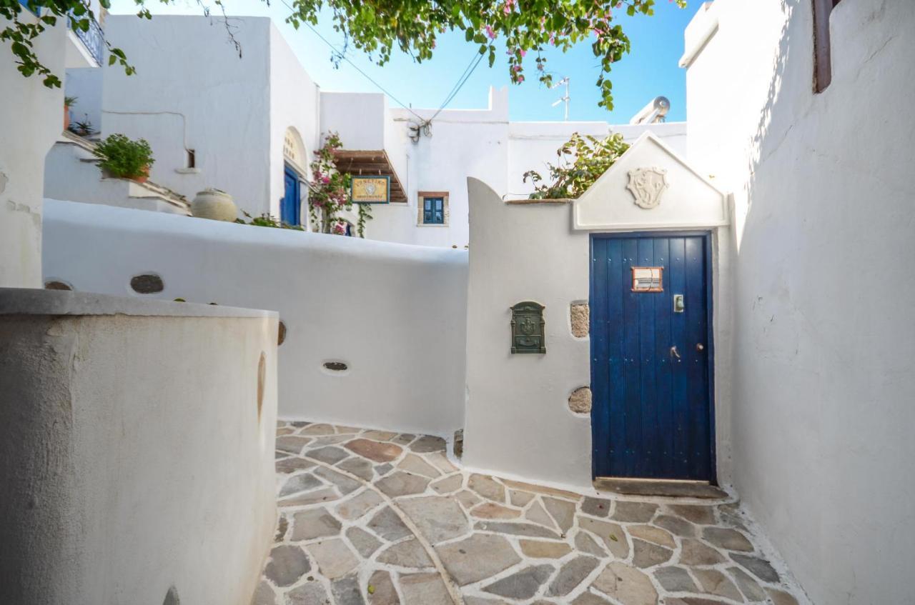 Venetiko Apartments Naxos City Экстерьер фото